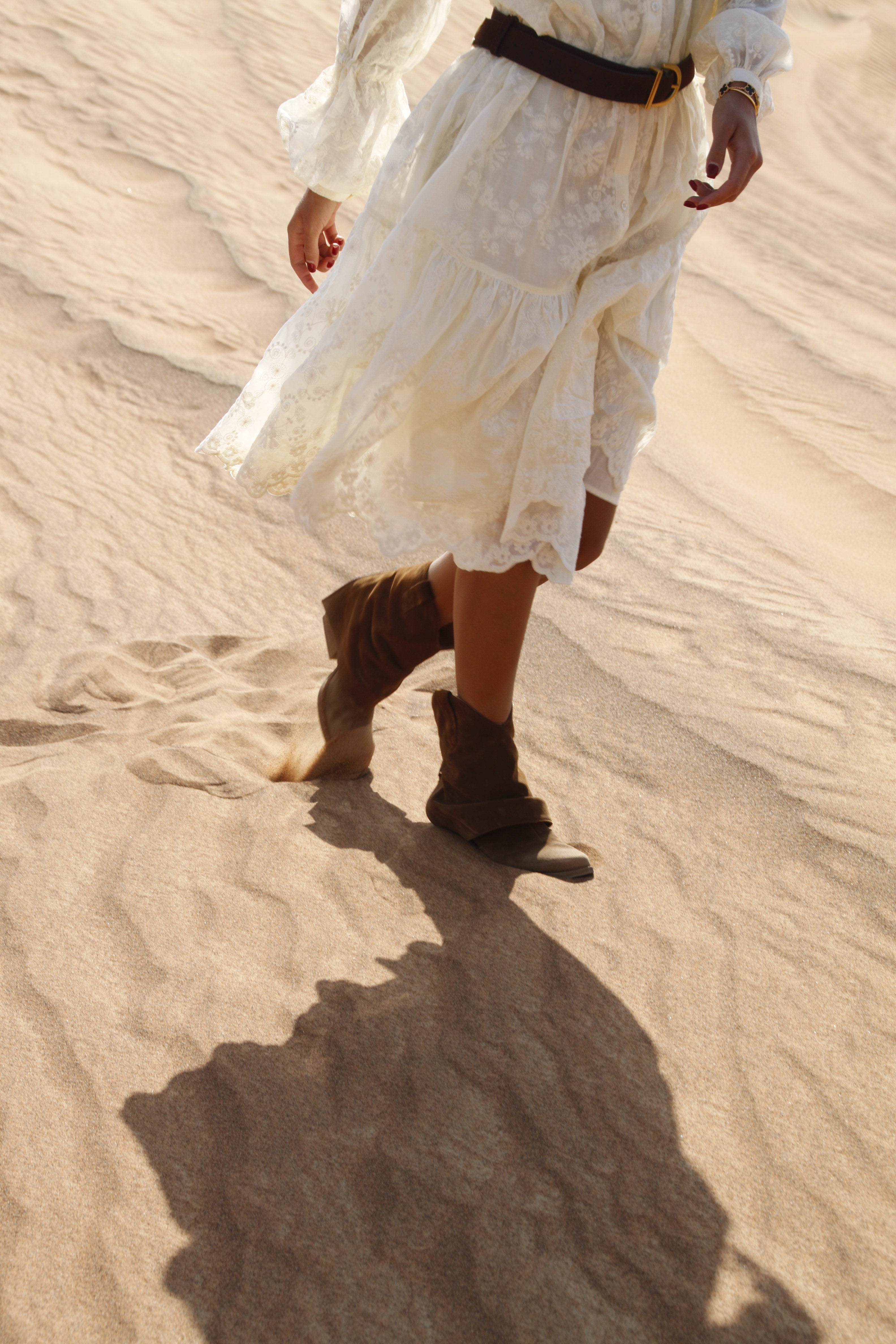 AlannaLL Midi Kleid - Creme