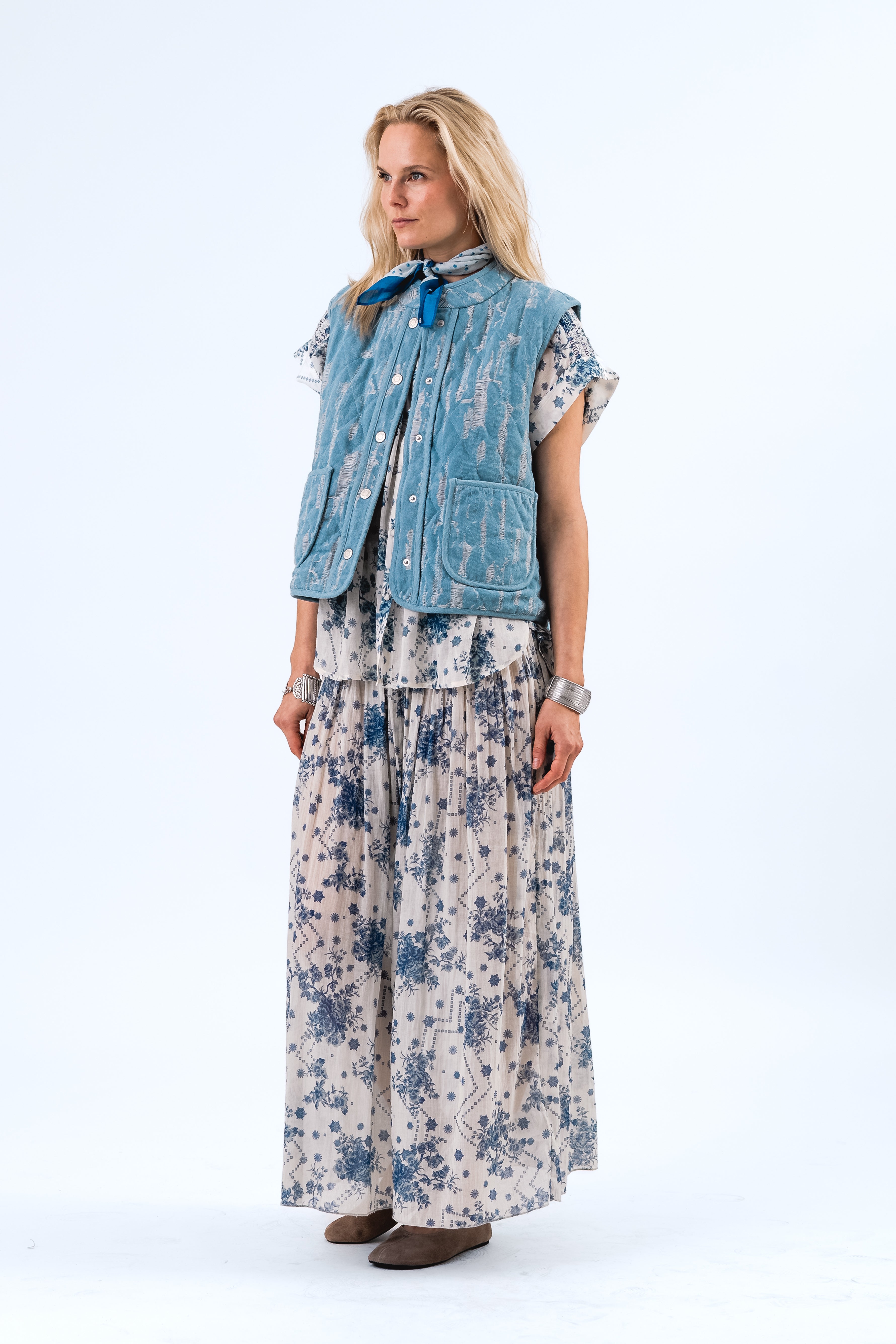 CairoLL Weste - Washed Denim