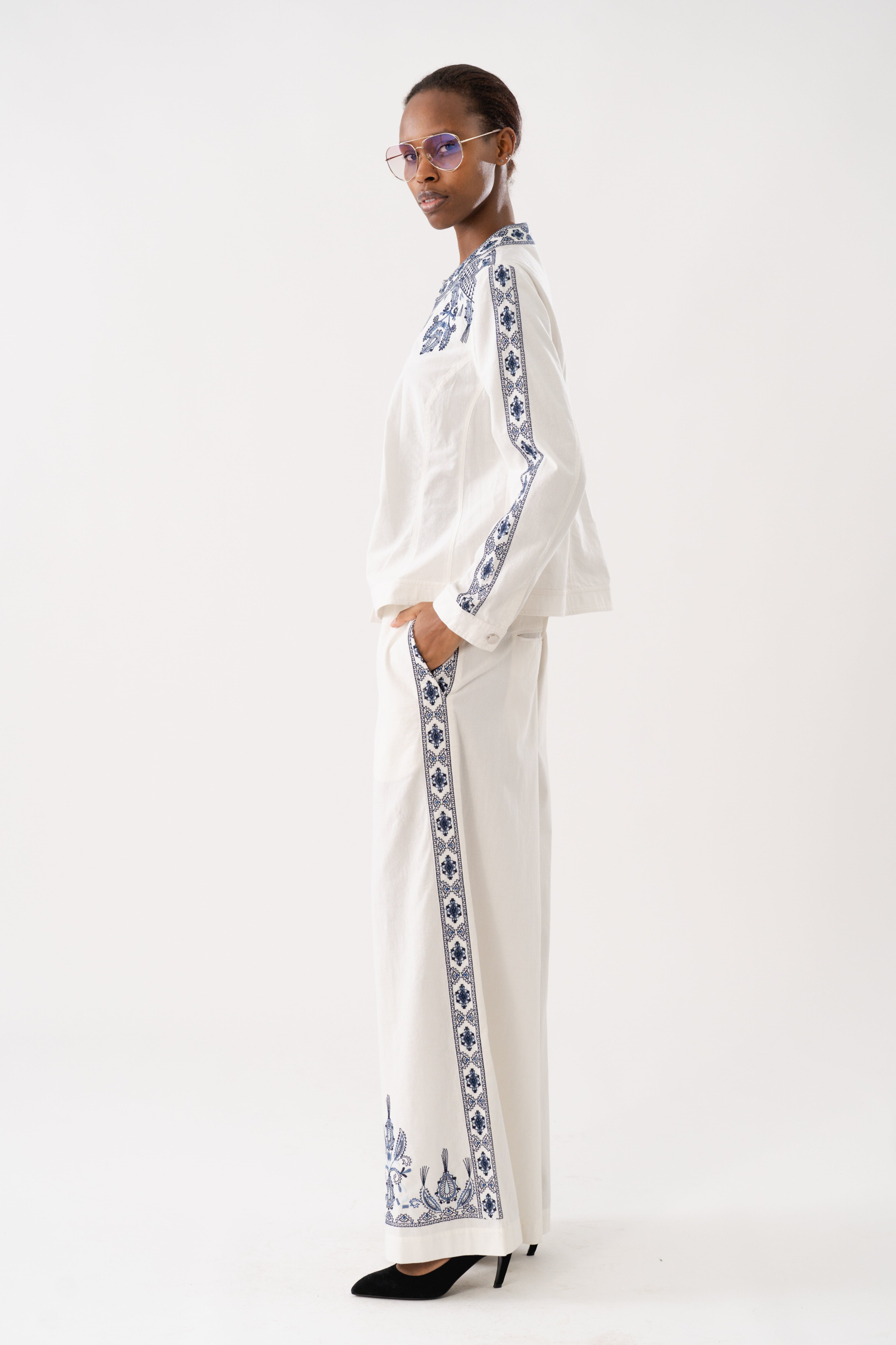 DolphinLL Pants - White