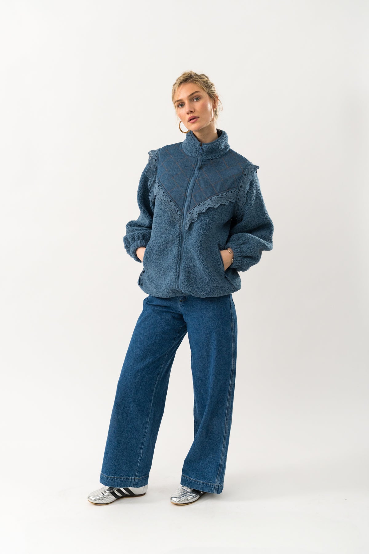 Lollys Laundry FalLL Teddyjacke Outerwear Gedämpftes Blau