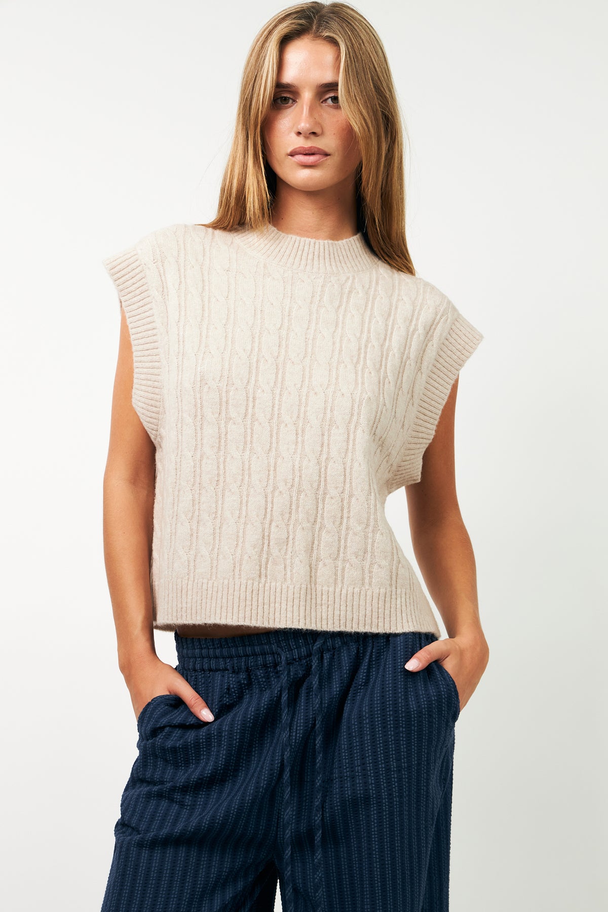 Lollys Laundry FinnLL Strick Weste Vest 08 Beige