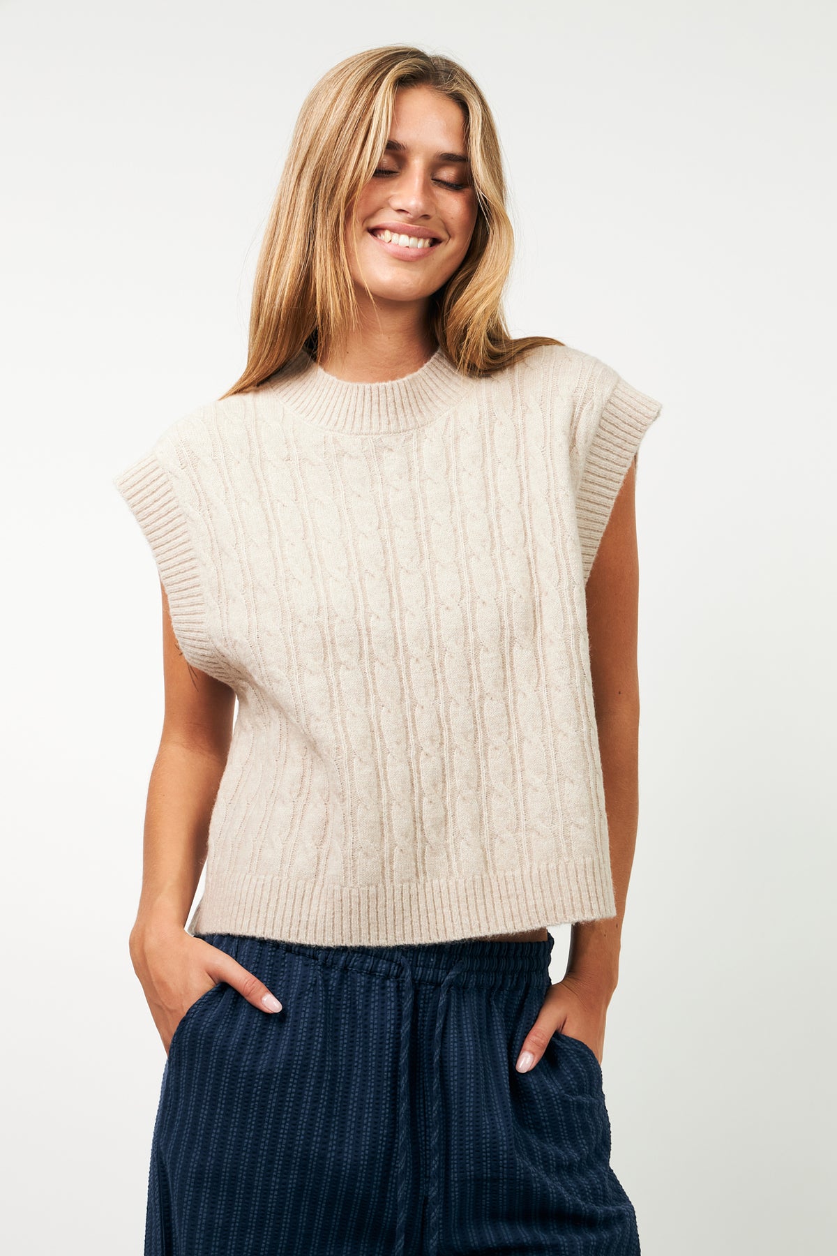Lollys Laundry FinnLL Strick Weste Vest 08 Beige