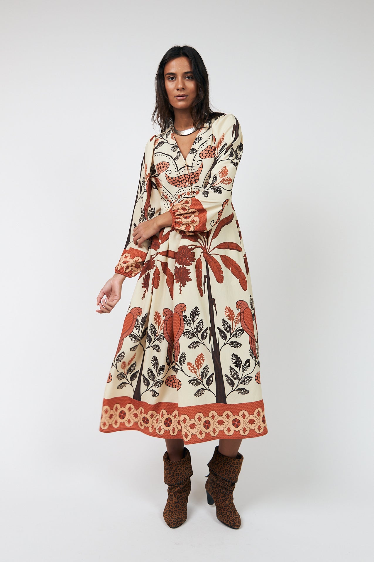 SaraiLL Maxi Kleid - Creme