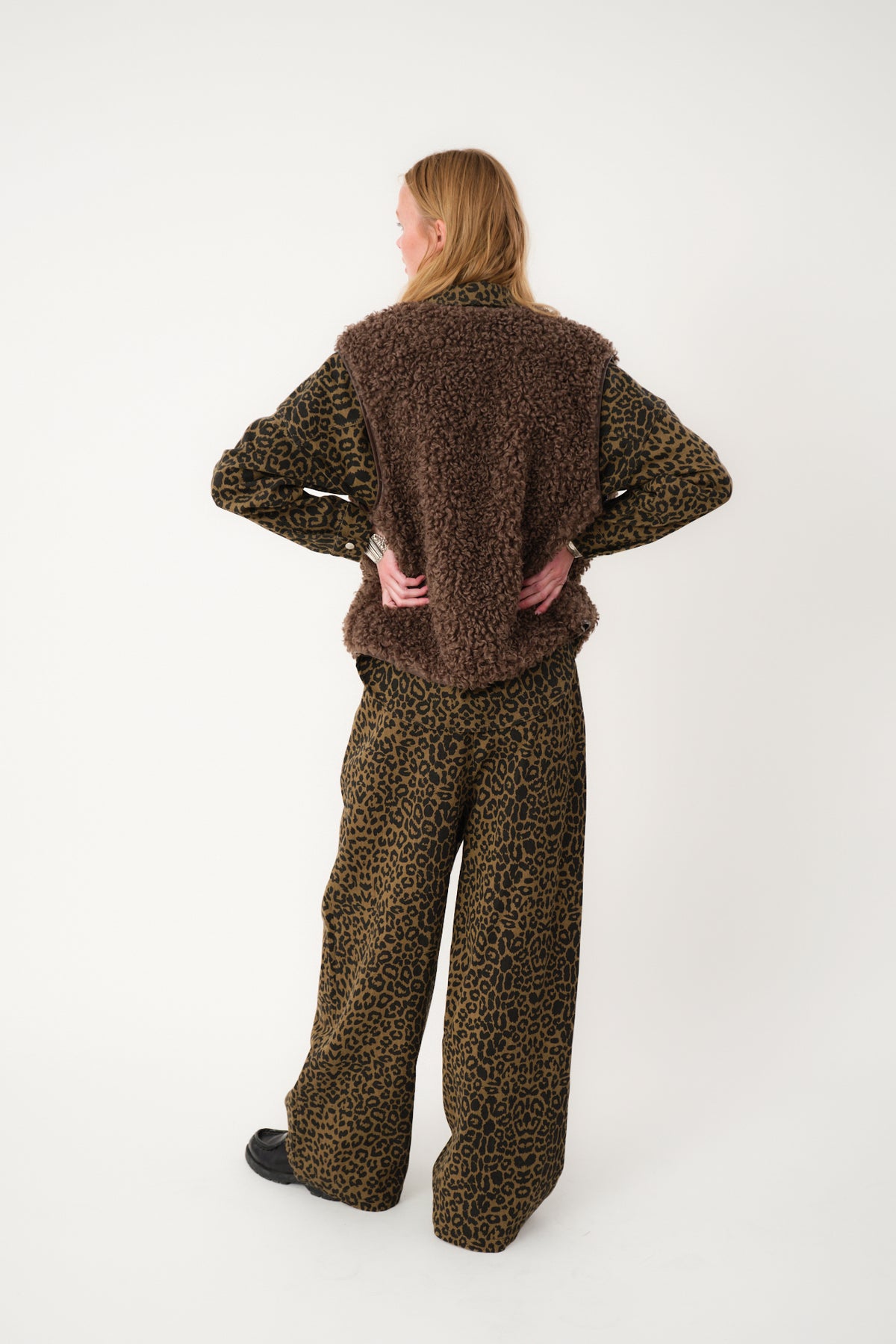 Lollys Laundry VadaLL Weste Vest Dunkelbraun
