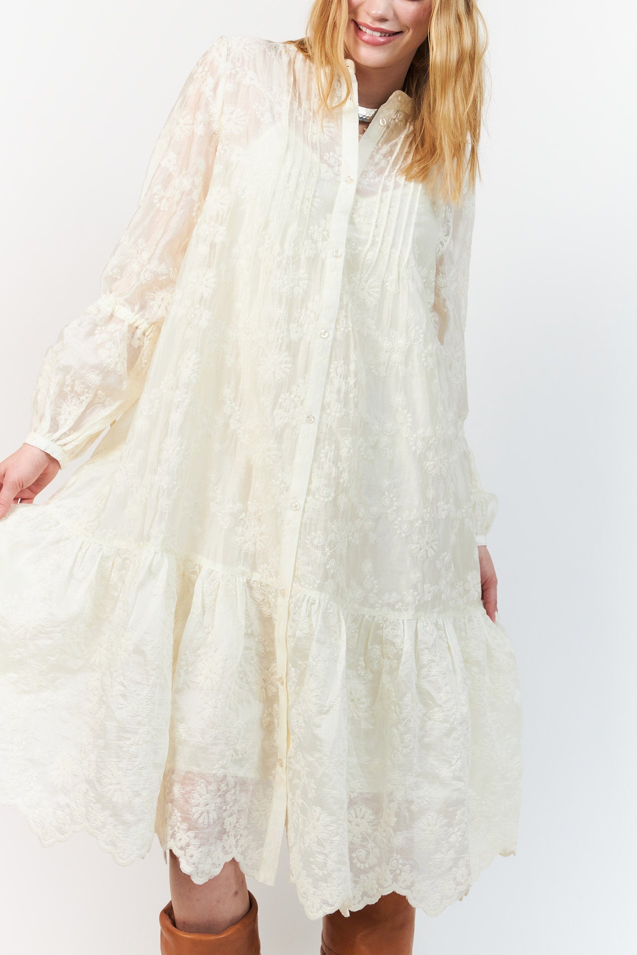 AlannaLL Midi Kleid - Creme