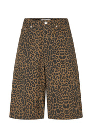 KaLL Shorts