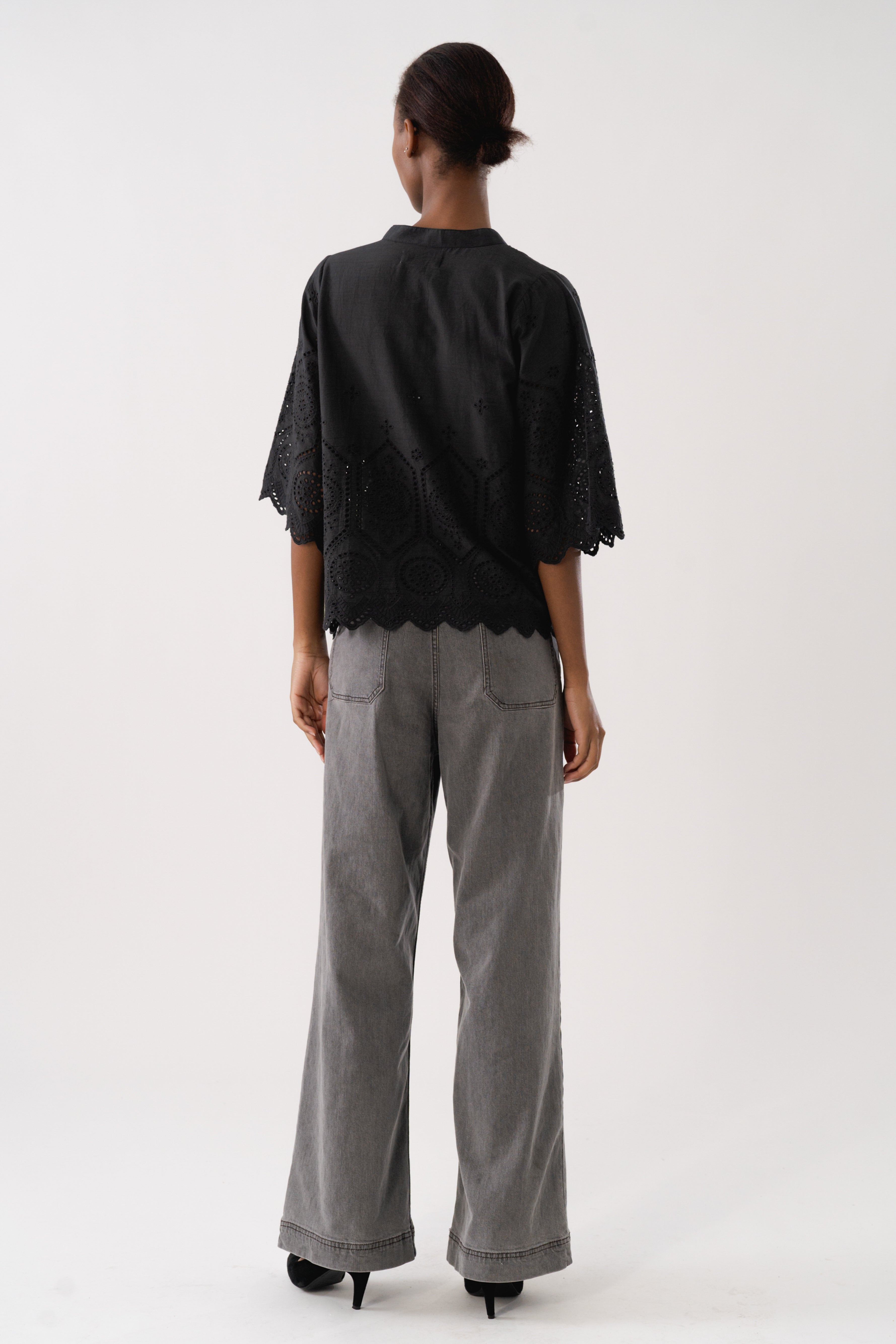 LouiseLL Blouse SS - Washed Black
