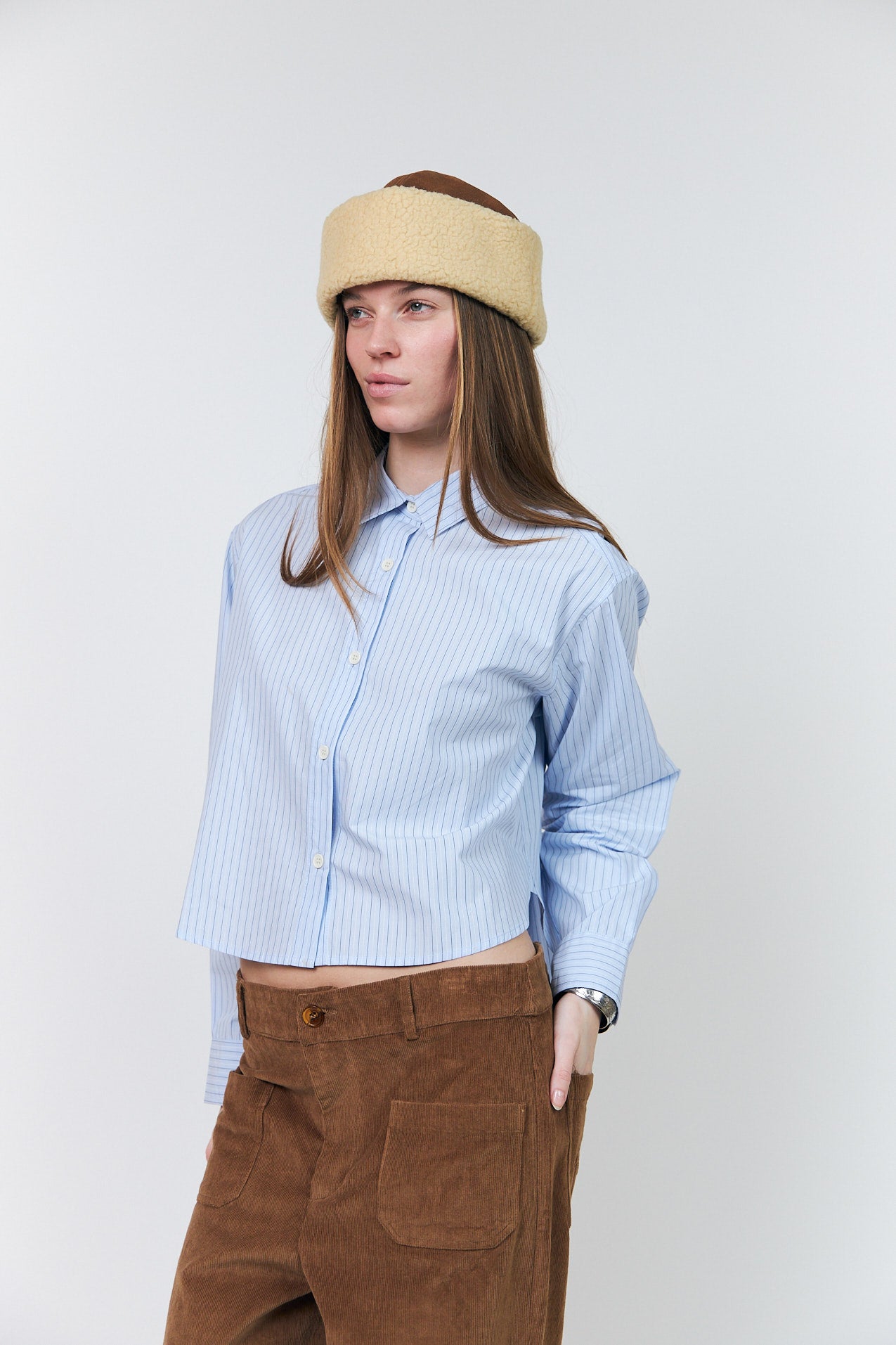 MarinaLL kurze Bluse - Hellblau