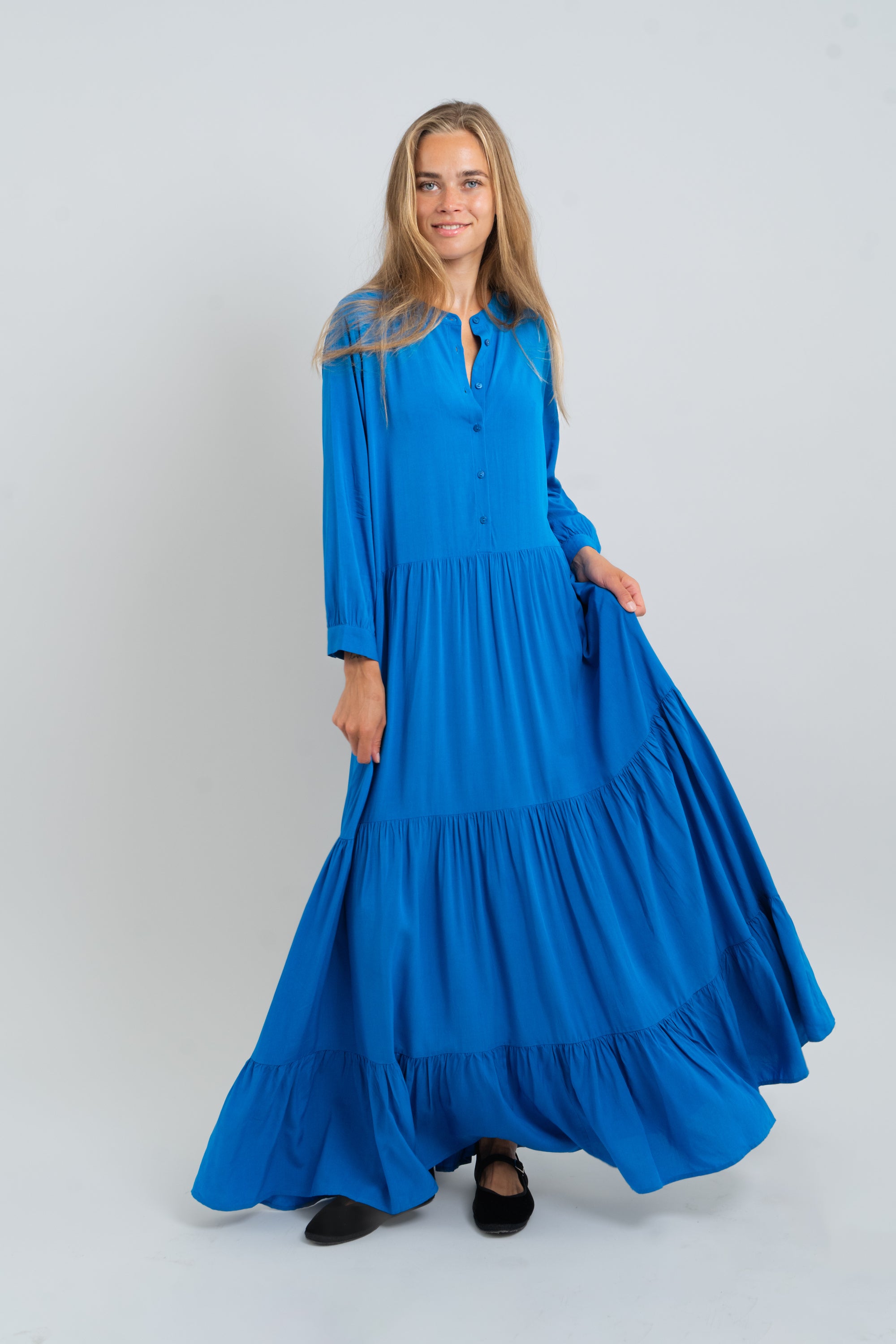 Lollys Laundry NeeLL Maxi Dress LS Dress 20 Blue